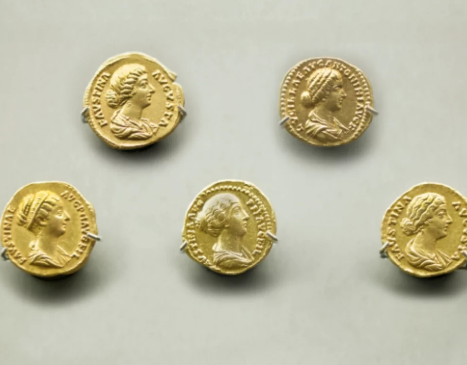 Catalogación de monedas de oro